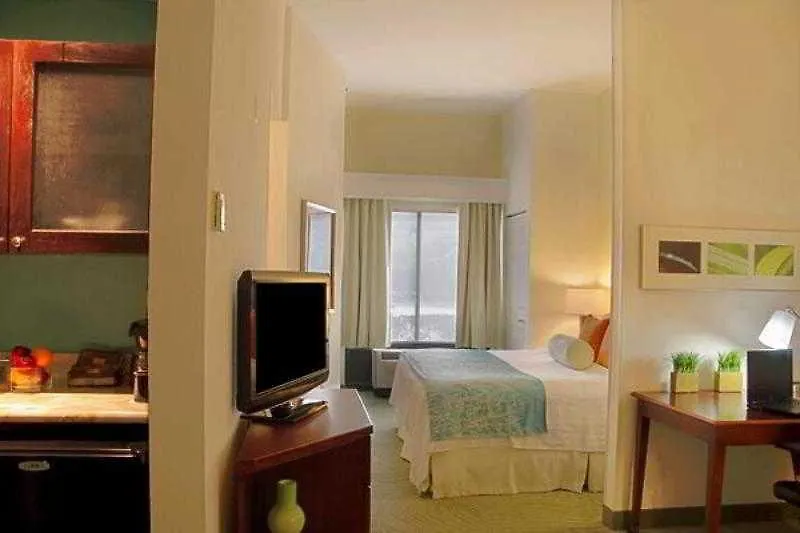 Hotel Springhill Suites By Marriott Tampa Westshore